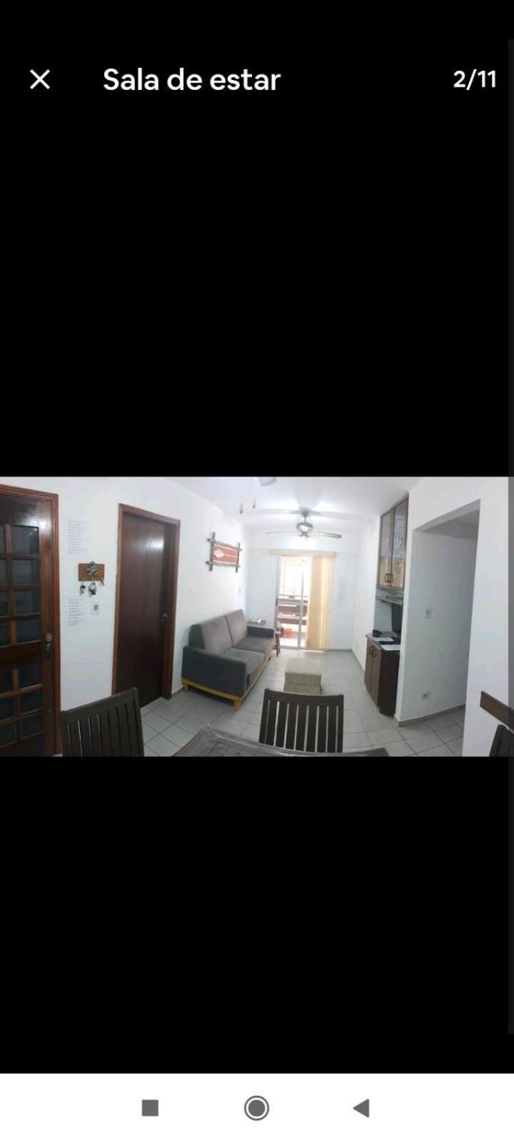 No Centro De *